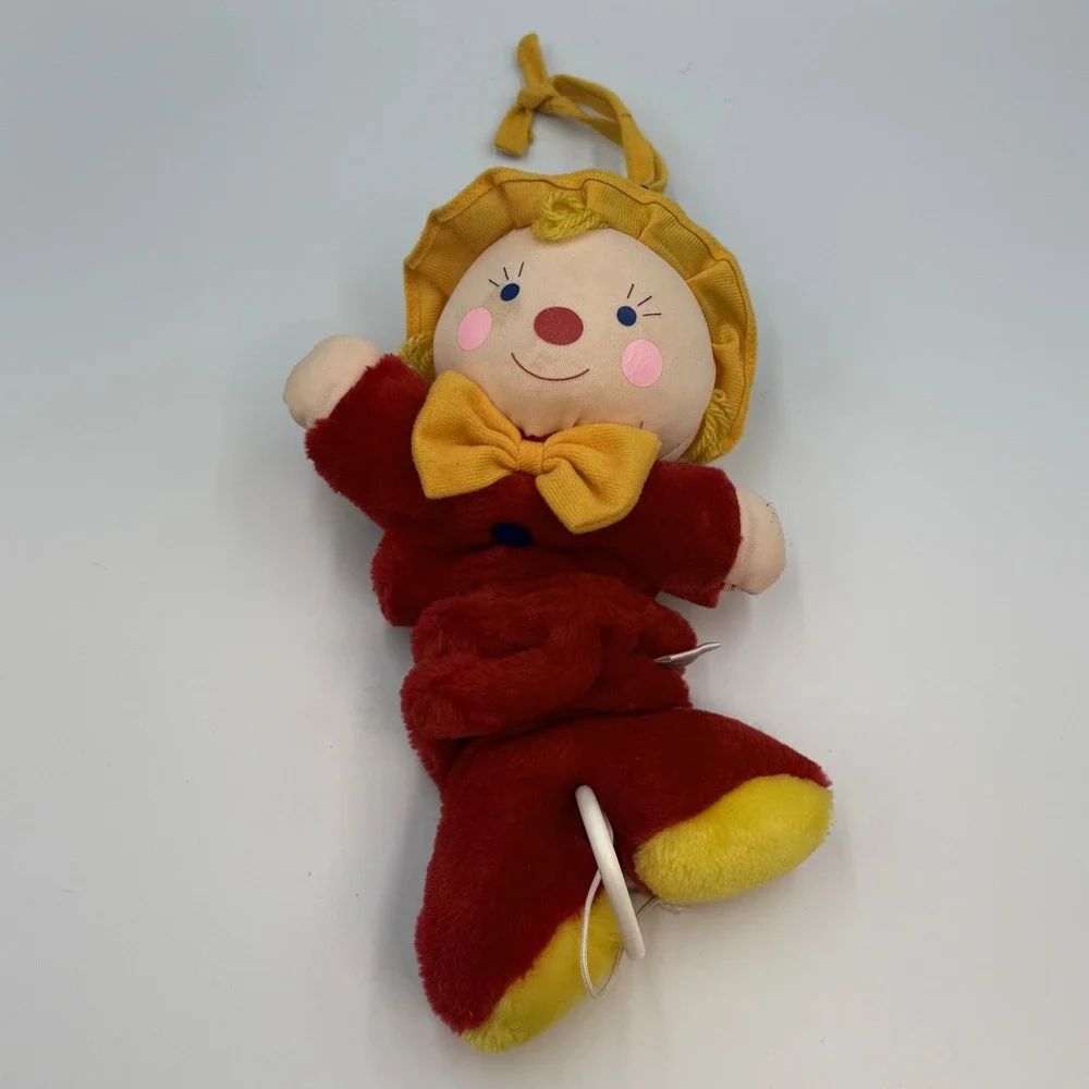 Vintage Carters Prestige Toy Corp Musical Pull String Clown Plush Red Yellow 16